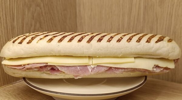 Parisian Ham and Comte Baguette